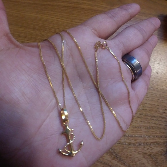 18K Saudi Gold Necklace - Picture 2 of 3